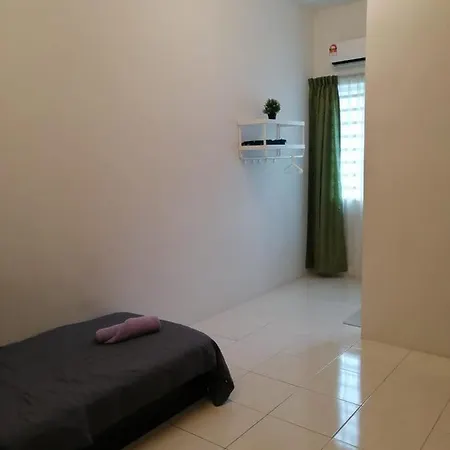 Dudu Guesthouse Kuala Kangsar Exterior photo